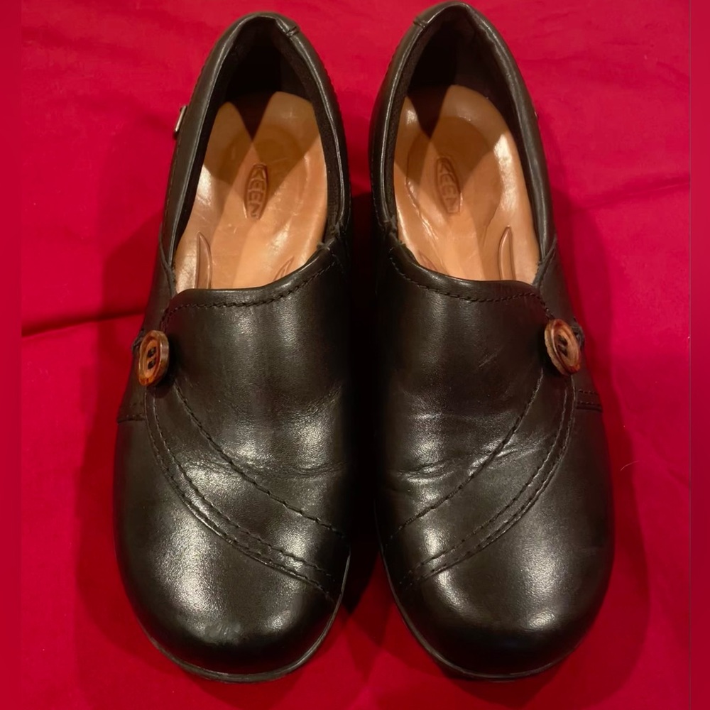 Keen ladies size 7